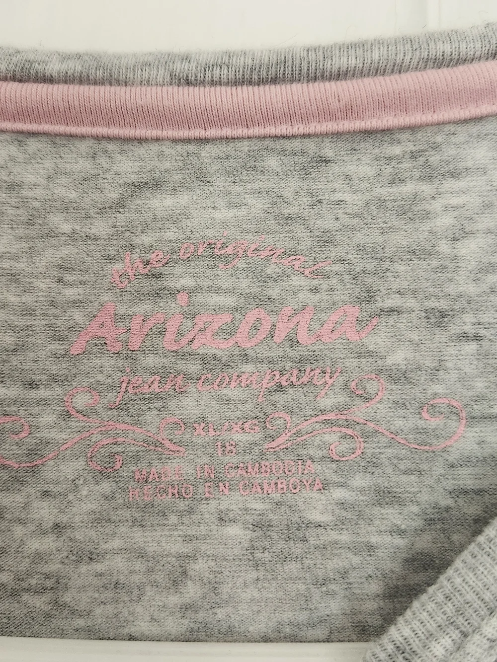 XL Arizona Jean Company Heather Gray Tee